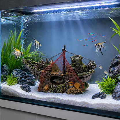 Aquarium Shipwreck Decoration with Net & Cave Design